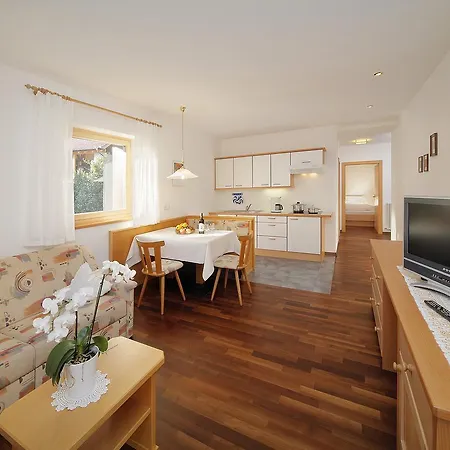 Lejlighedshotel Elke 3*